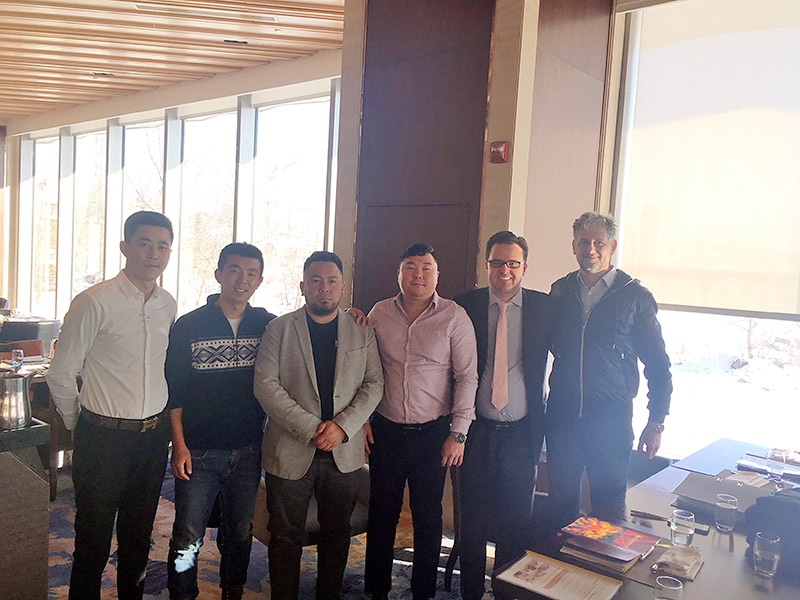 03英國(guó)客戶簽訂淘金船合同